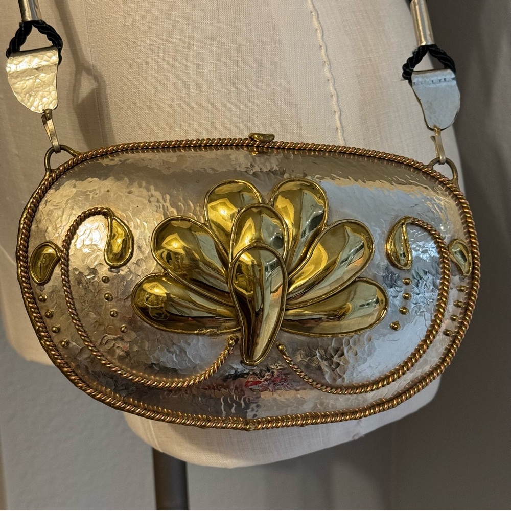 Vintage Luciano Style Mixed Metal Handbag with Rope Straps - Picture 13 of 13